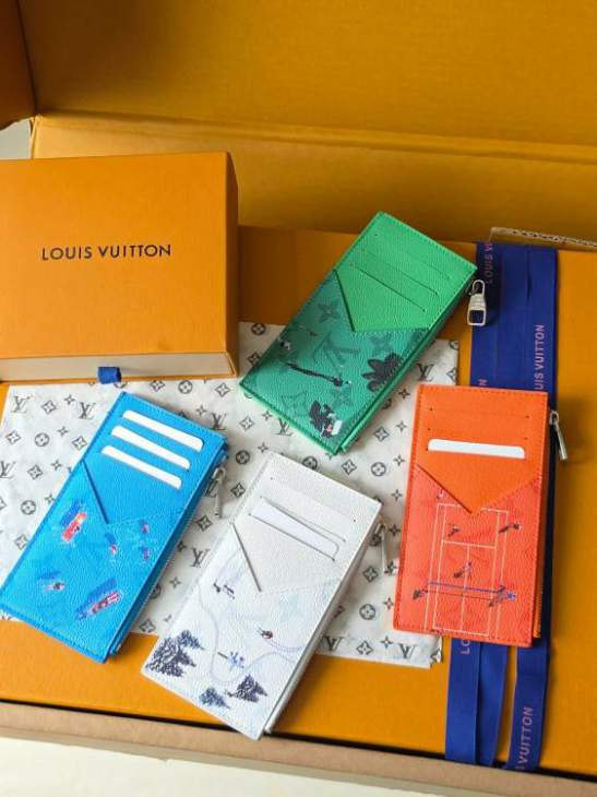 Picture of Louis Vuitton Wallets _SKUfw231078115fw